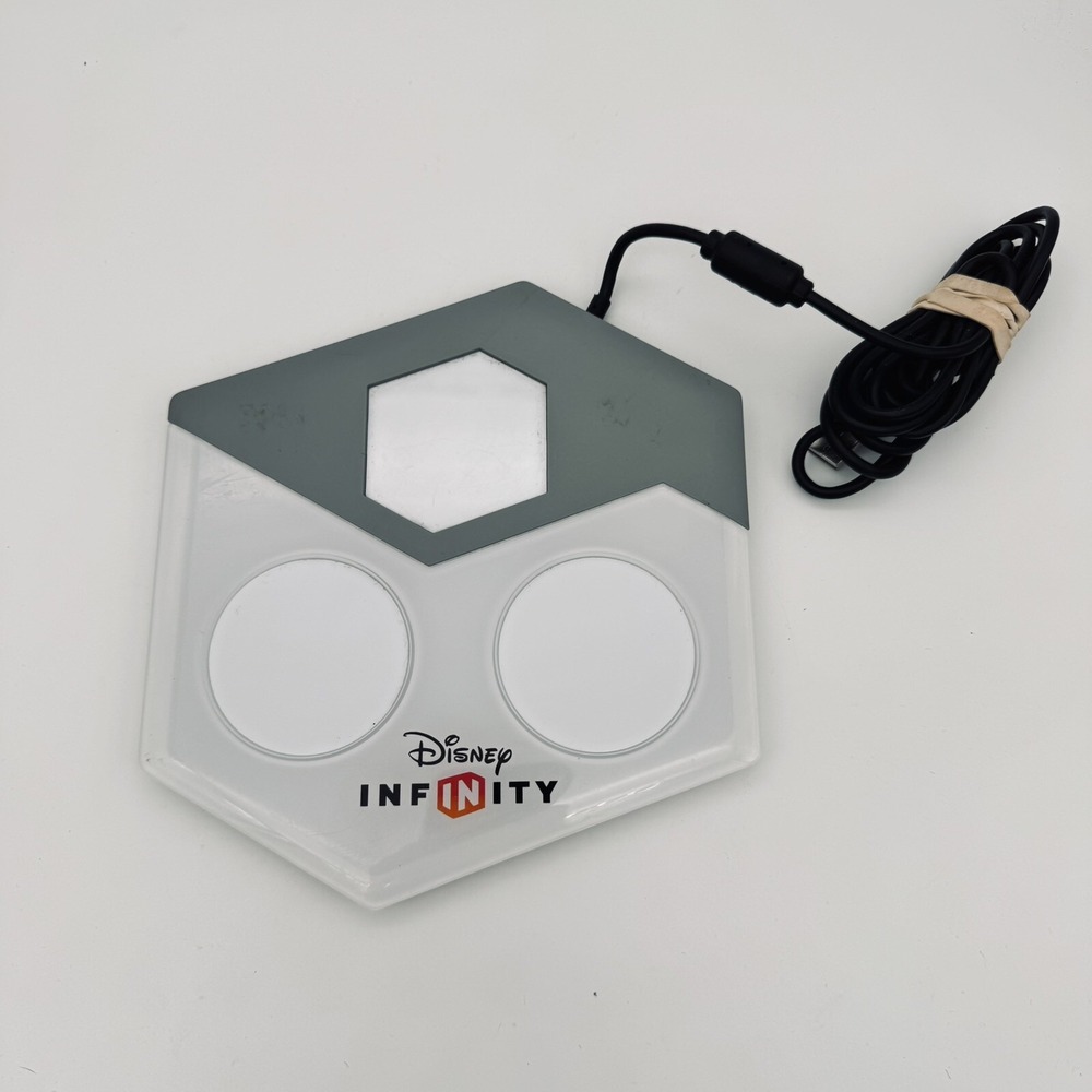 Disney Infinity Game Character USB Portal Base For Xbox 360 INF-8032385 - Tested